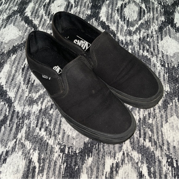 Vans Shoes - Women’s size 9 Slip On Vans